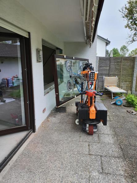 Fenster einsetzen mit Roboter